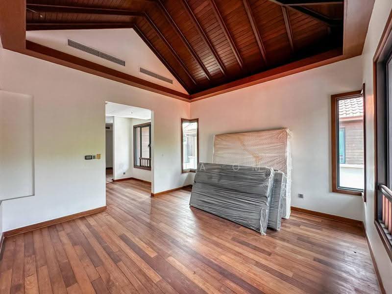 Bungalow House untuk Dijual di Bukit Jelutong (Shah Alam) - Nur Alia Omar - Interior - PropertyGuru.com.my