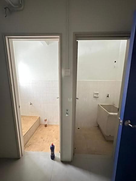 Shop for Rent in Pandan Indah (Ampang) - Jun Ming - Bathroom - PropertyGuru.com.my