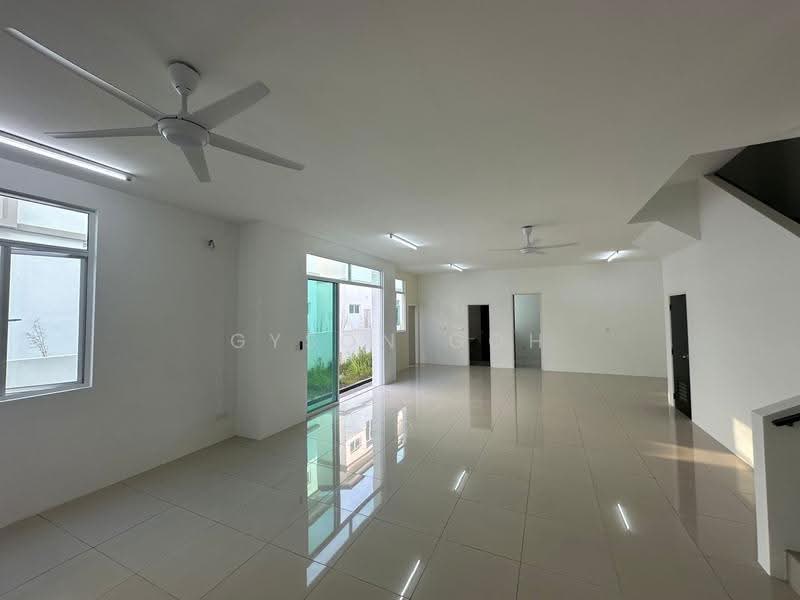 Rumah Kluster untuk Disewa di Taman Desa Impian (Bukit Mertajam) - Gyson Goh - Living Room - PropertyGuru.com.my