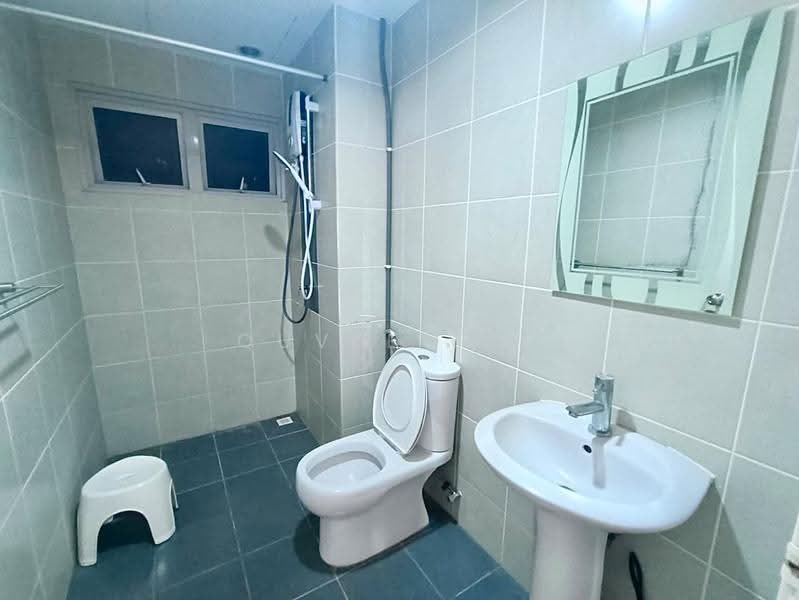 Condominium for Rent at The Peak Residences - Quvee Ooi - Bathroom - PropertyGuru.com.my
