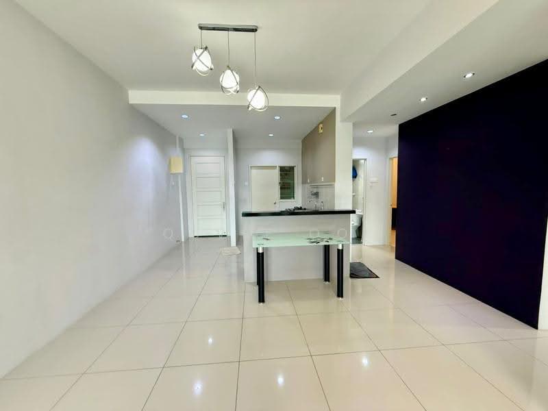 Condominium for Rent at The Peak Residences - Quvee Ooi - Interior - PropertyGuru.com.my