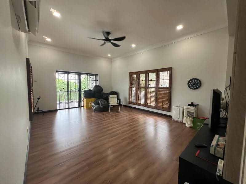 Bungalow House for Rent in Alam Damai (Cheras) - Shirley Choy - Living Room - PropertyGuru.com.my