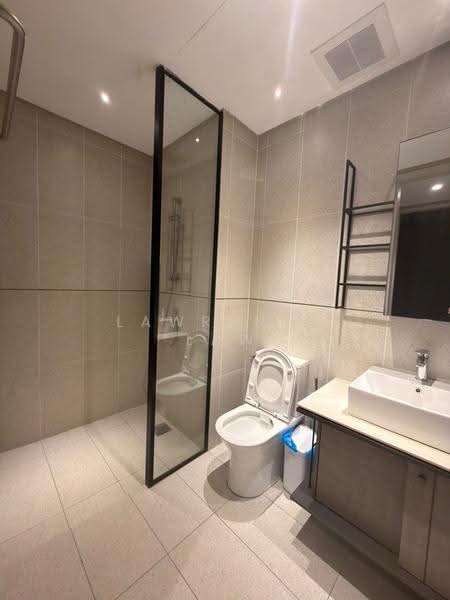 Service Residence for Rent at Millerz Square Serviced Residence - Lawrence Law - Bathroom - PropertyGuru.com.my