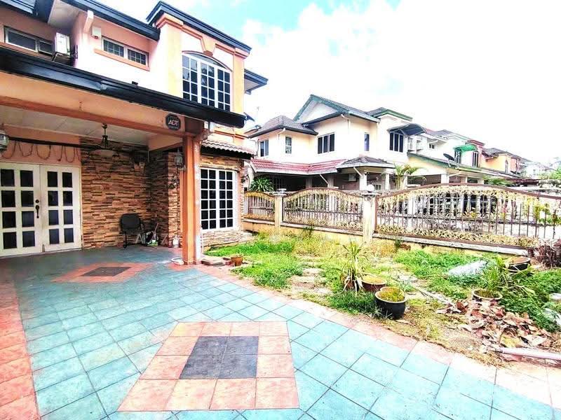 2-storey Terraced House for Sale in Bandar Tun Hussein Onn (Cheras) - Azli Ibrahim - Exterior - PropertyGuru.com.my
