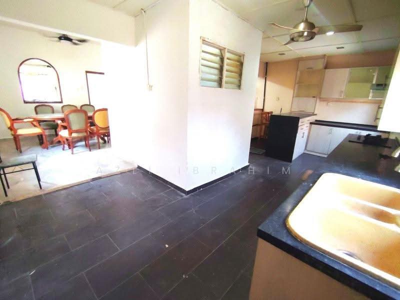 2-storey Terraced House for Sale in Bandar Tun Hussein Onn (Cheras) - Azli Ibrahim - Dining Room - PropertyGuru.com.my
