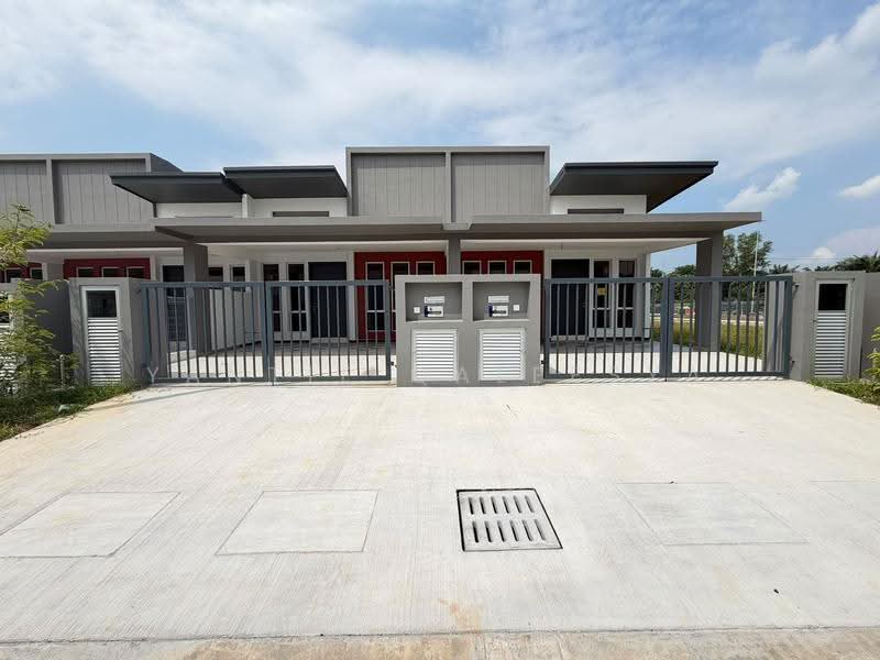 Rumah Teres untuk Dijual di Dengkil (Selangor) - Yantie Qaleesya - Exterior - PropertyGuru.com.my