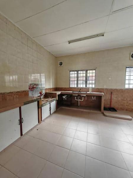 1-storey Terraced House for Rent in Bandar Putra Kulai (Kulai) - Alvin Lim - Kitchen - PropertyGuru.com.my