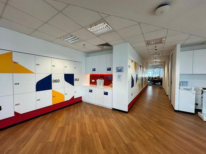 Office for Rent in KLCC (KL City Centre) - Kevin Lum - Corridor - PropertyGuru.com.my