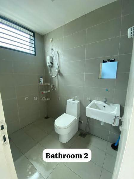 Terraced House for Rent in Bandar Sri Sendayan (Negeri Sembilan) - Ong Jia Hui - Bathroom - PropertyGuru.com.my