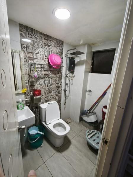 Rumah Teres 2-Tingkat untuk Dijual di Bandar Damai Perdana (Cheras) - CK Ng - Bathroom - PropertyGuru.com.my
