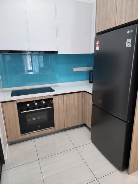 Condominium for Rent at Queens Residences Q1 @ Queens Waterfront - James Tan - Kitchen - PropertyGuru.com.my
