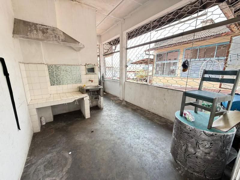 Shop for Rent in Gajah Berang (Melaka City) - Ramona Tan - PropertyGuru.com.my