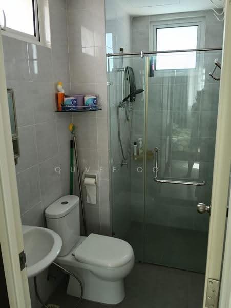 Condominium for Sale at i-Santorini - Quvee Ooi - Bathroom - PropertyGuru.com.my