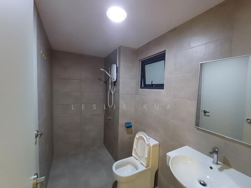 Kediaman Servis untuk Disewa di Savio @ Riana Dutamas - Leslie Kua - Bathroom - PropertyGuru.com.my