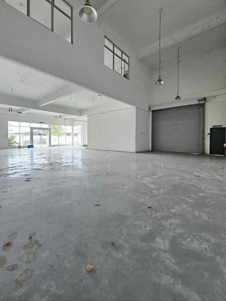 Semi-D Factory for Rent in Taman Perindustrian Permas Jaya (Masai) - Kelly Wai - Interior - PropertyGuru.com.my