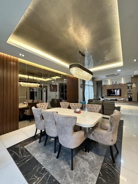 Semi-Detached House for Sale in Setia Alam (Selangor) - Jess Tee - Dining Room - PropertyGuru.com.my