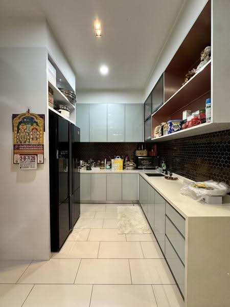 Semi-Detached House for Sale in Setia Alam (Selangor) - Jess Tee - Kitchen - PropertyGuru.com.my