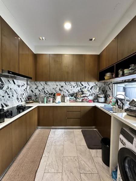 Semi-Detached House for Sale in Setia Alam (Selangor) - Jess Tee - Kitchen - PropertyGuru.com.my