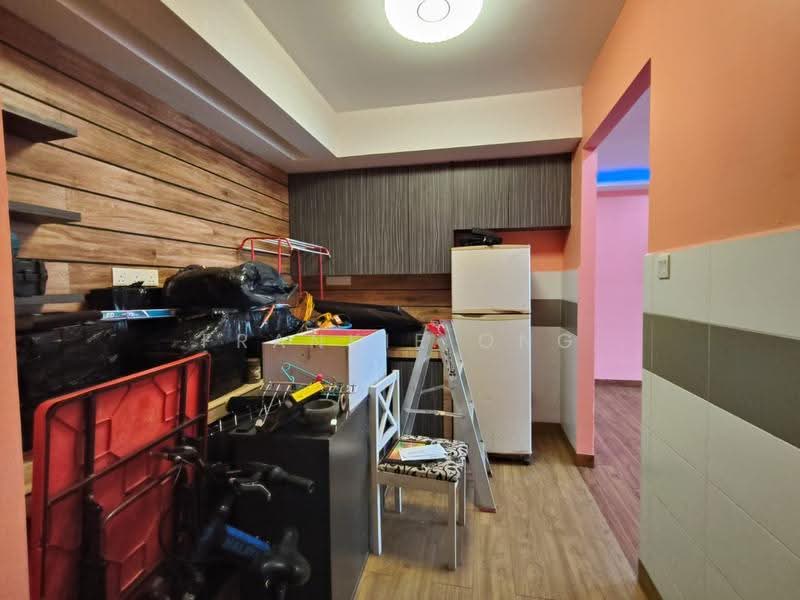 Pangsapuri untuk Disewa di Residensi Alam Damai (PR1MA @ Alam Damai) - Frankie Ong - Kitchen - PropertyGuru.com.my