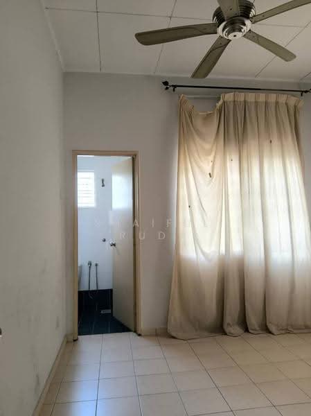2-storey Terraced House for Sale in Saujana Utama 3 (Ijok) - Shaiful Rudy - Bathroom - PropertyGuru.com.my