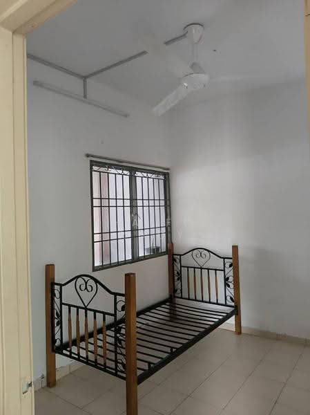 2-storey Terraced House for Sale in Saujana Utama 3 (Ijok) - Shaiful Rudy - Bedroom - PropertyGuru.com.my