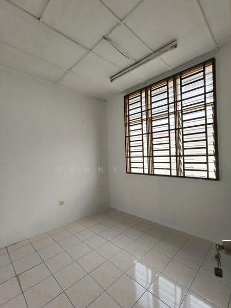 1-storey Terraced House for Sale in Taman Putri Kulai (Kulai) - Danny See - Interior - PropertyGuru.com.my