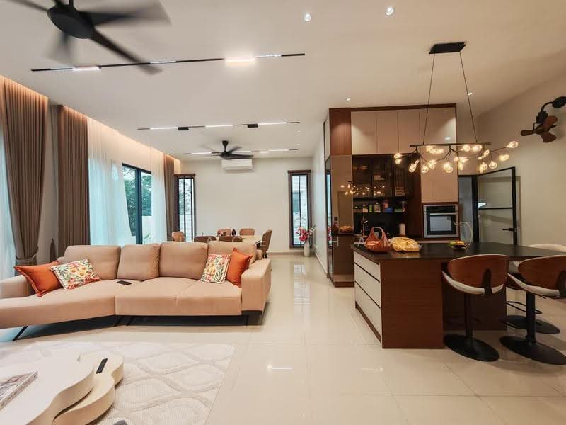 Rumah Berkembar untuk Dijual di Cyber 10 (Cyberjaya) - Grace Tham - Living Room - PropertyGuru.com.my