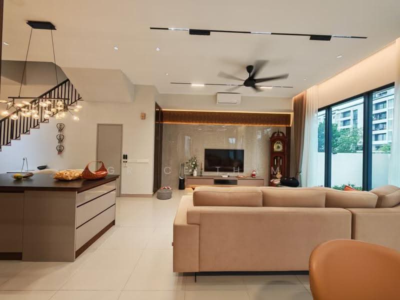 Rumah Berkembar untuk Dijual di Cyber 10 (Cyberjaya) - Grace Tham - Living Room - PropertyGuru.com.my
