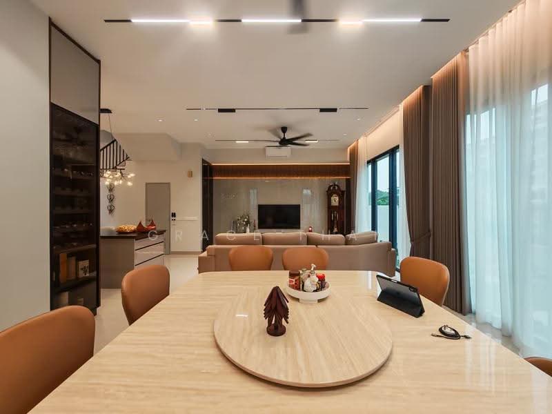 Rumah Berkembar untuk Dijual di Cyber 10 (Cyberjaya) - Grace Tham - Living Room - PropertyGuru.com.my