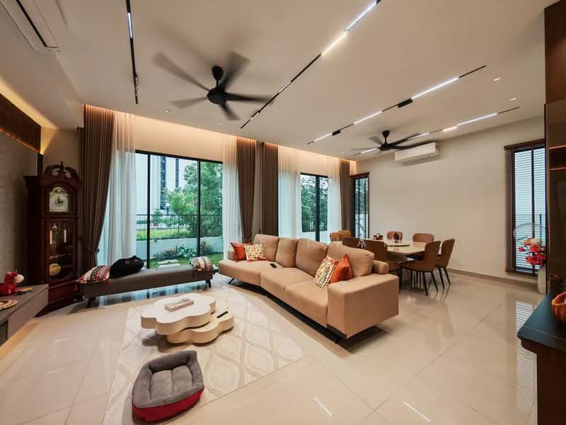 Rumah Berkembar untuk Dijual di Cyber 10 (Cyberjaya) - Grace Tham - Living Room - PropertyGuru.com.my