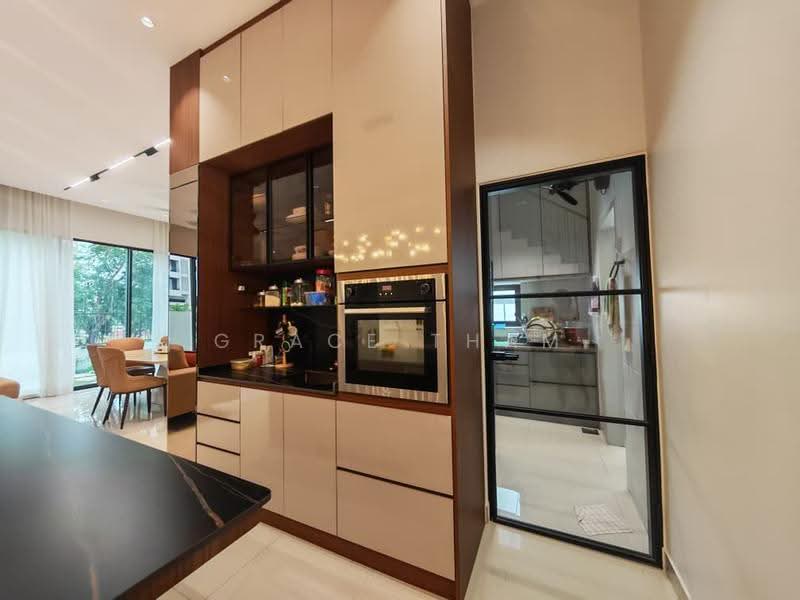 Rumah Berkembar untuk Dijual di Cyber 10 (Cyberjaya) - Grace Tham - Kitchen - PropertyGuru.com.my