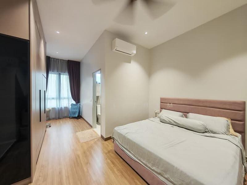 Rumah Berkembar untuk Dijual di Cyber 10 (Cyberjaya) - Grace Tham - Bedroom - PropertyGuru.com.my