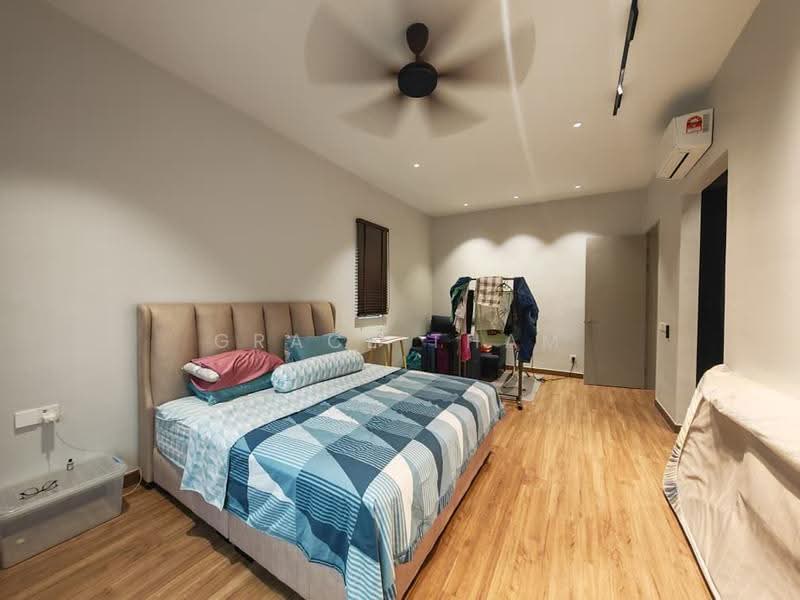 Rumah Berkembar untuk Dijual di Cyber 10 (Cyberjaya) - Grace Tham - Bedroom - PropertyGuru.com.my