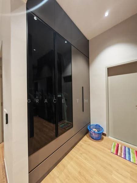 Rumah Berkembar untuk Dijual di Cyber 10 (Cyberjaya) - Grace Tham - Corridor - PropertyGuru.com.my