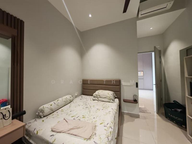 Rumah Berkembar untuk Dijual di Cyber 10 (Cyberjaya) - Grace Tham - Bedroom - PropertyGuru.com.my