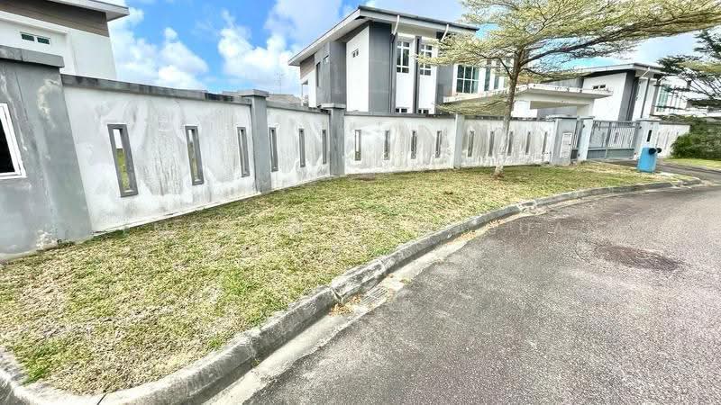 Bungalow House for Sale in Taman Desaru Utama (Pengerang) - Lembaga Kemajuan Johor Tenggara (KEJORA) - Exterior - PropertyGuru.com.my