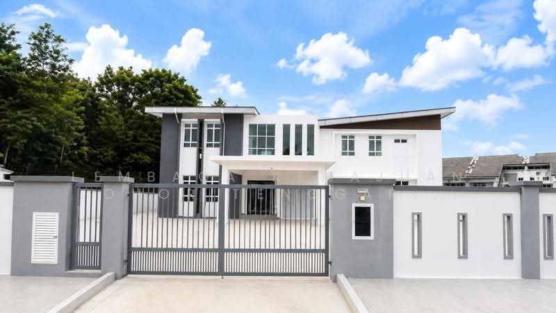 Bungalow House for Sale in Taman Desaru Utama (Pengerang) - Lembaga Kemajuan Johor Tenggara (KEJORA) - Exterior - PropertyGuru.com.my