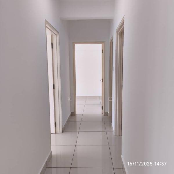 Condominium for Sale at Ascenda Residence @ Skyarena - ZX KHO - Corridor - PropertyGuru.com.my