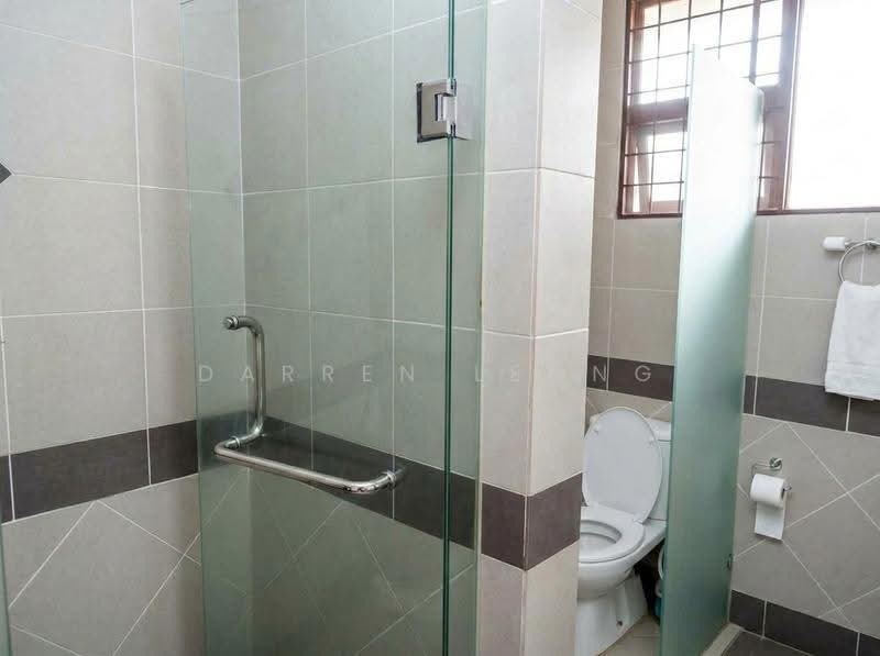 Bungalow House untuk Dijual di Ara Damansara (Selangor) - Darren Leong - Bathroom - PropertyGuru.com.my