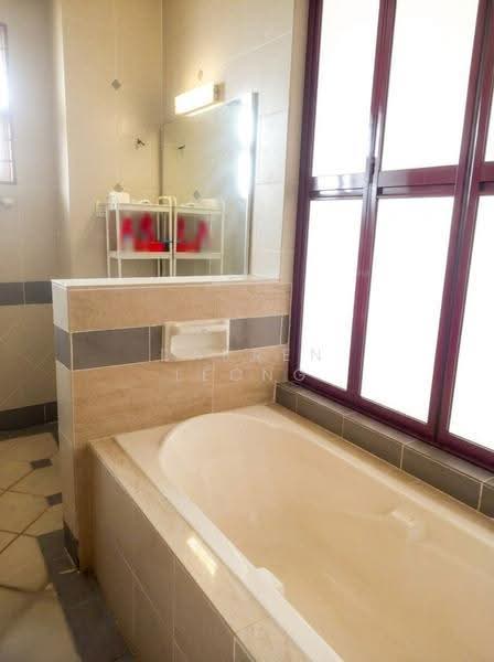 Bungalow House untuk Dijual di Ara Damansara (Selangor) - Darren Leong - Bathroom - PropertyGuru.com.my