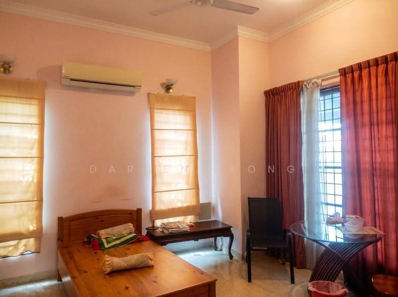 Bungalow House untuk Dijual di Ara Damansara (Selangor) - Darren Leong - Bedroom - PropertyGuru.com.my