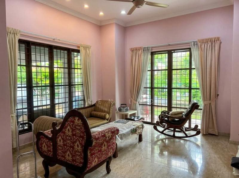 Bungalow House untuk Dijual di Ara Damansara (Selangor) - Darren Leong - Living Room - PropertyGuru.com.my