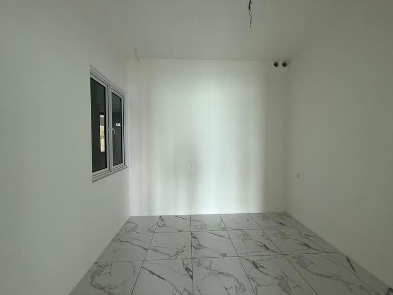Condominium for Sale at QuayWest Residence - Rain Yu - Bedroom - PropertyGuru.com.my