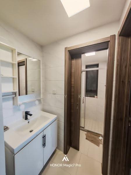 Condominium for Rent at Cerulean Bay @ Forest City - Wendy Kui - Bathroom - PropertyGuru.com.my
