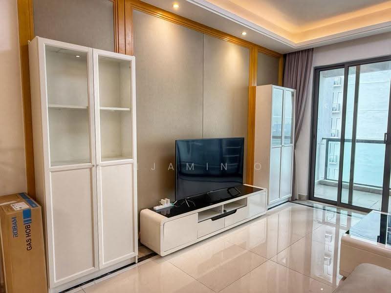 Kediaman Servis untuk Disewa di R&F Princess Cove Phase 1 - Benjamin Oh - Living Room - PropertyGuru.com.my
