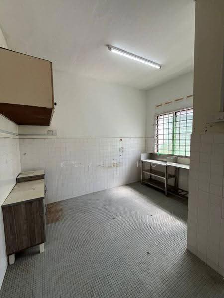 Rumah Teres 2-Tingkat untuk Dijual di Taman Johor Jaya (Johor Bahru) - Kevin Ho - Kitchen - PropertyGuru.com.my