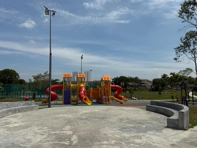Rumah Teres 2-Tingkat untuk Dijual di Desa Anggerik (Nilai) - Min Goh - Exterior - PropertyGuru.com.my