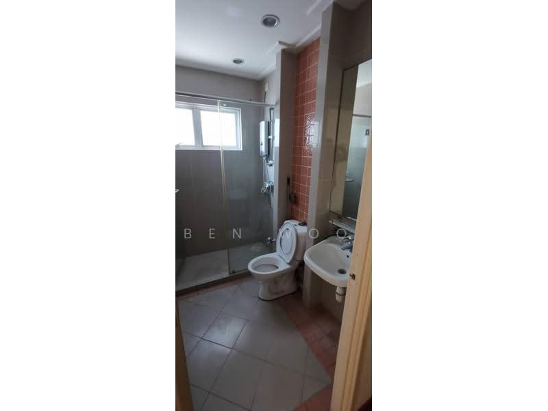 Kondominium untuk Dijual di Desa Impiana - Ben Woo - Bathroom - PropertyGuru.com.my