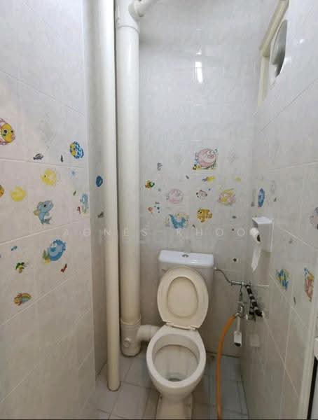 Apartment for Sale at Seri Semarak (Asia Heights) - Agnes Khoo - Bathroom - PropertyGuru.com.my