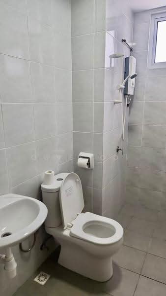 Condominium for Rent at i-Santorini - Quvee Ooi - Bathroom - PropertyGuru.com.my